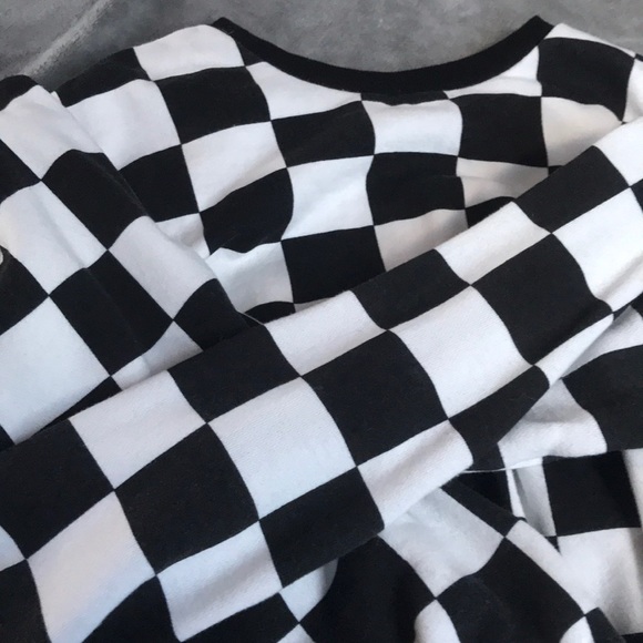 Checkered crew neck crop top - Picture 2 of 3